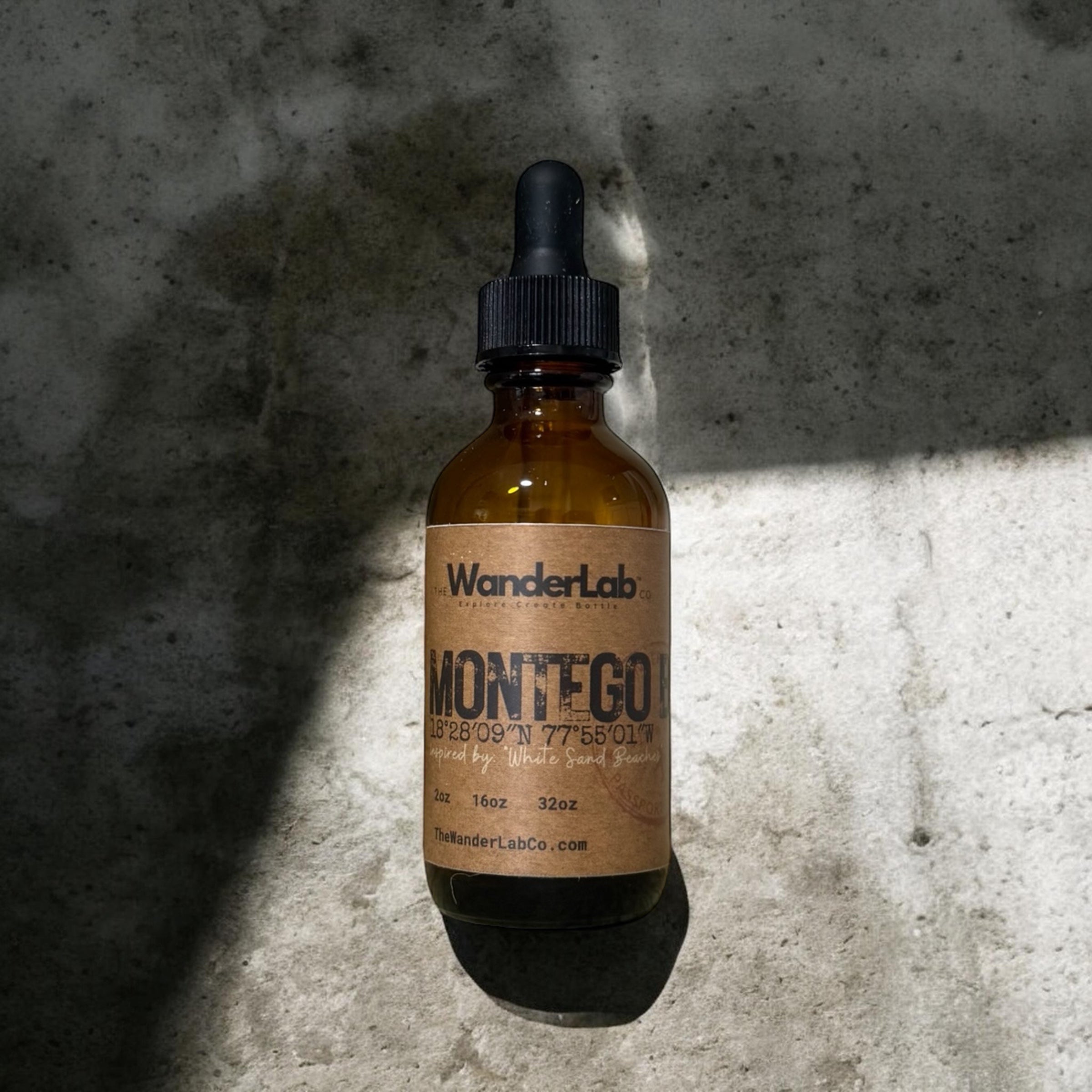 2oz sample size Montego Bay fragrance oil for professional soap and candle makers.