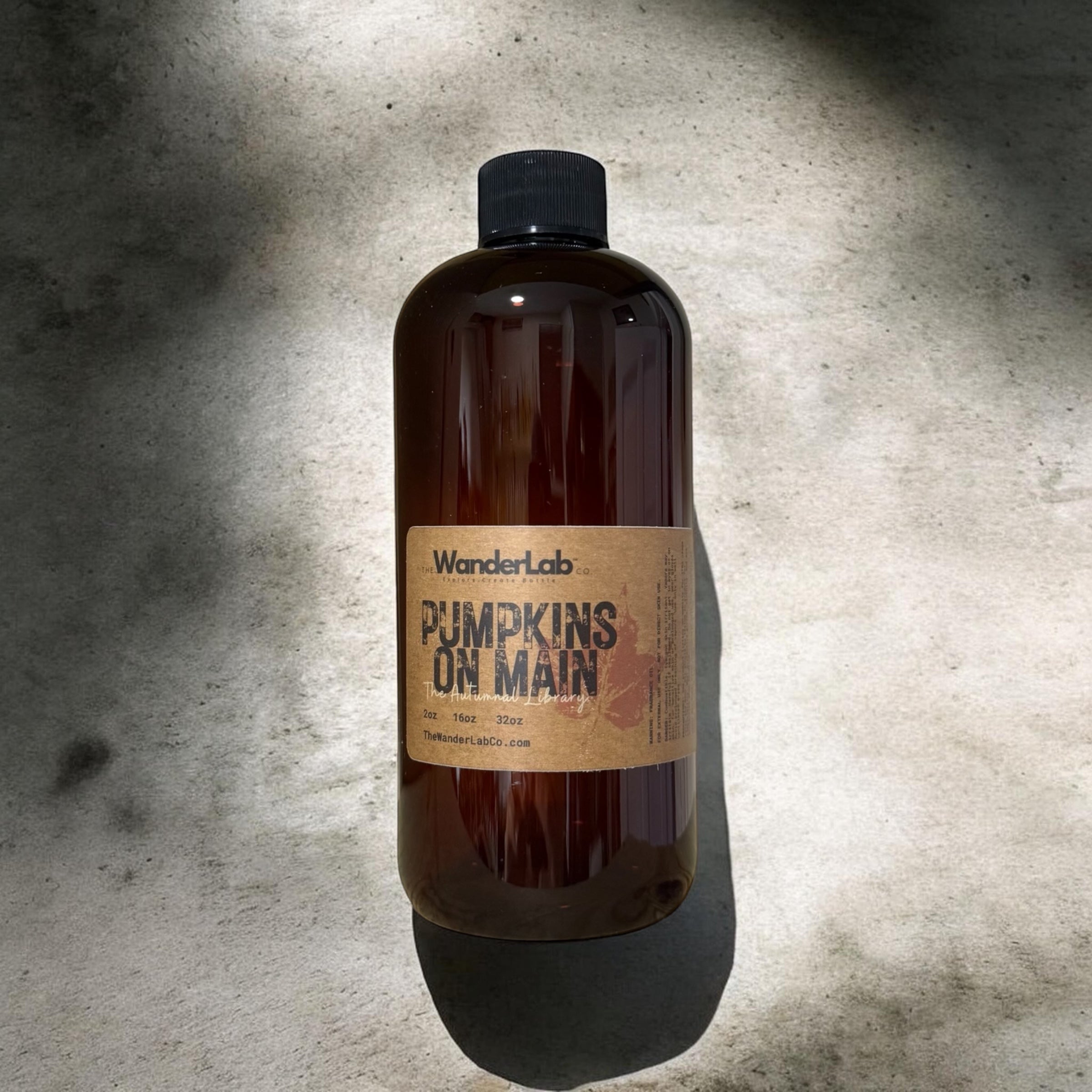 16oz bulk Pumpkins on Main fragrance oil for small business supplies and professional crafting.