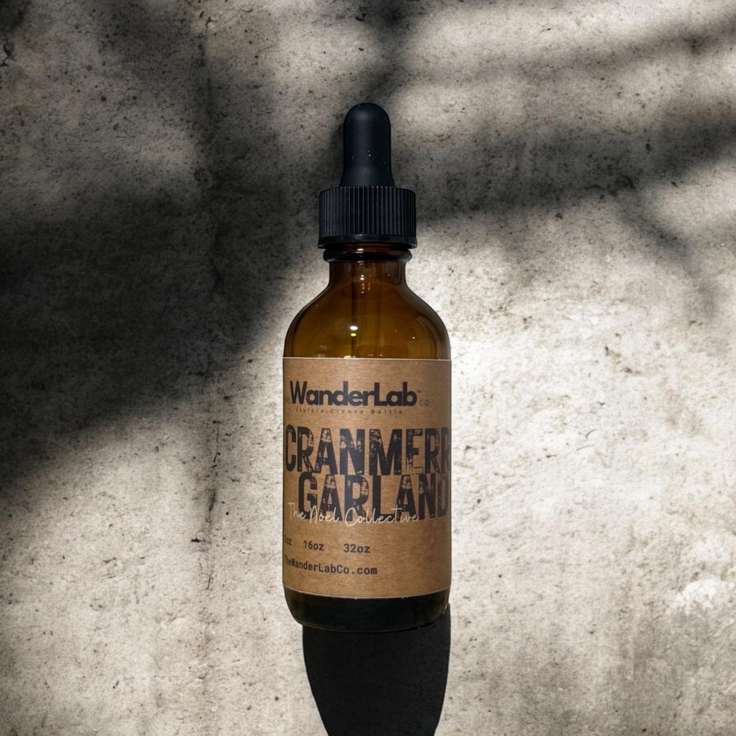 2oz sample size Cranmerry Garland fragrance oil for professional soap and candle makers.